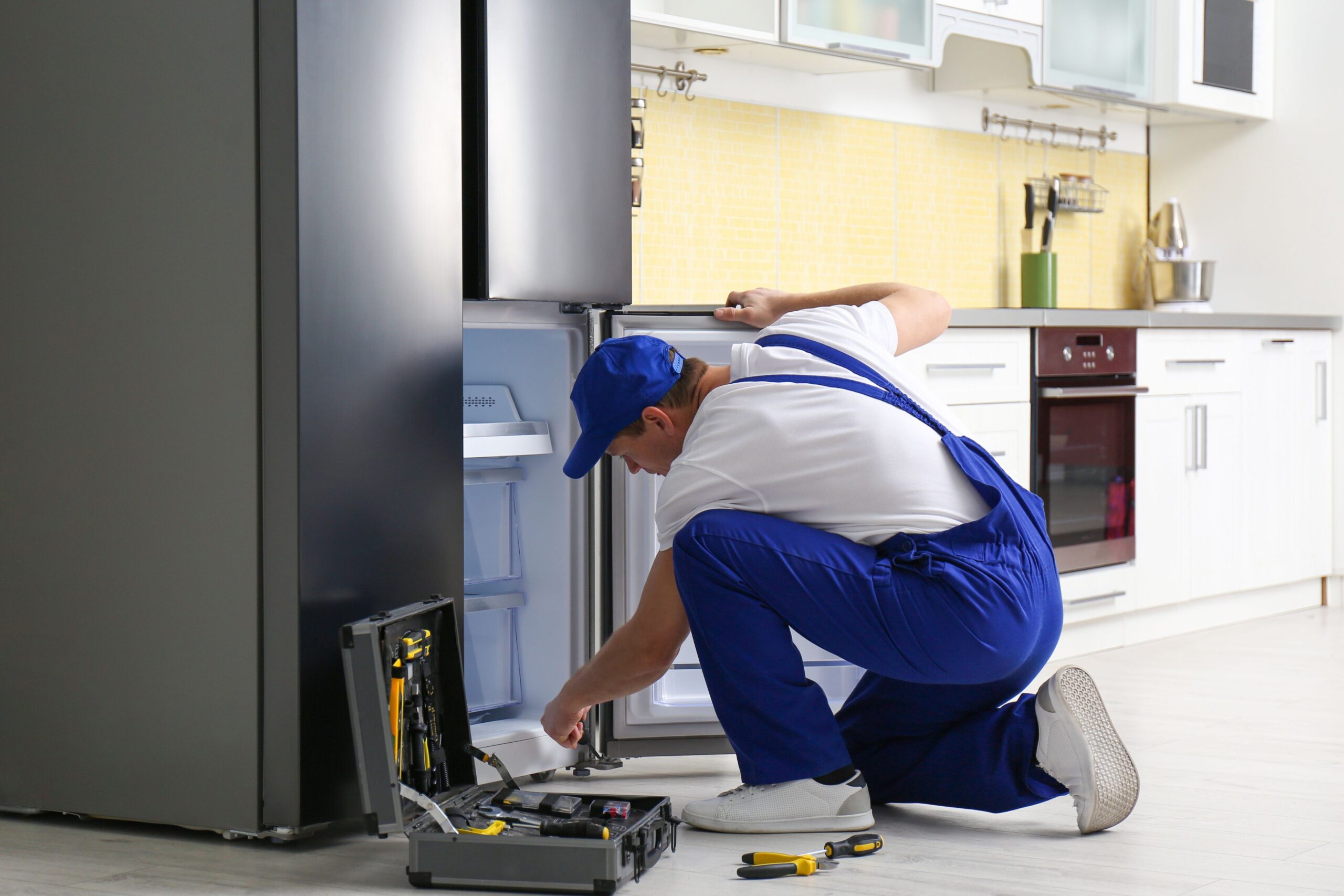 Assistencia Tecnica para Geladeira em Casa scaled